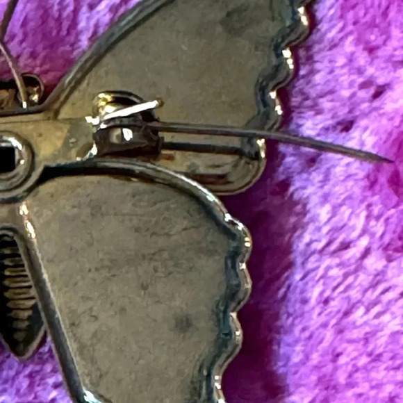Vintage Northern Blue Butterfly Brooch Sparkle Pin Tin Gold Tone Metal Enamel - Picture 5 of 7